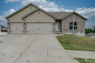 1223 Austin Dr, Herculaneum, MO 63048 - Photo 1