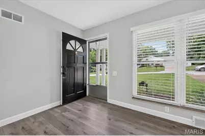 328 Danworth Court, Saint Louis, MO 63122 - Photo 3