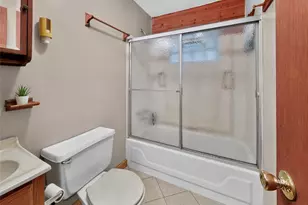 11975 Herzog Ln, Saint Genevieve, MO 63670 - Photo 13