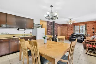 11975 Herzog Ln, Saint Genevieve, MO 63670 - Photo 5