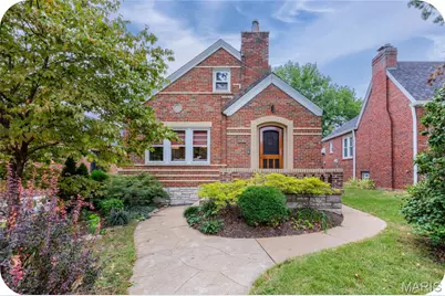 6743 Devonshire Avenue, Saint Louis, MO 63109 - Photo 1
