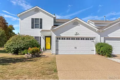 1052 Chesterfield Drive, Wentzville, MO 63385 - Photo 1