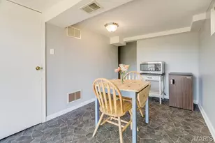 533 Golfwood Dr, Ballwin, MO 63021 - Photo 33