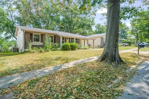 533 Golfwood Dr, Ballwin, MO 63021 - Photo 3
