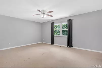 5015 Suson Hills Drive, Saint Louis, MO 63128 - Photo 15