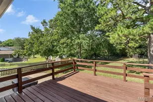 5015 Suson Hills Dr, Saint Louis, MO 63128 - Photo 13