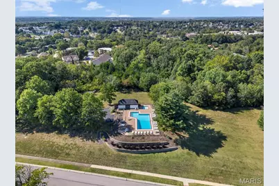 5015 Suson Hills Drive, Saint Louis, MO 63128 - Photo 45