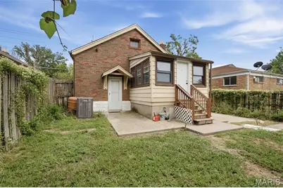 1105 North and South Road, University City, MO 63130 - Photo 5