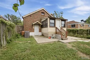 1105 North and South Rd, University City, MO 63130 - Photo 5