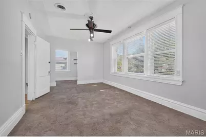 1901 McCausland Avenue, Saint Louis, MO 63117 - Photo 23