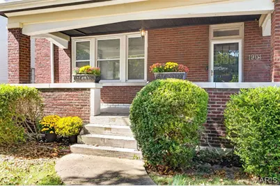 1901 McCausland Avenue, Saint Louis, MO 63117 - Photo 3