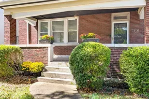 1901 McCausland Ave, Saint Louis, MO 63117 - Photo 3