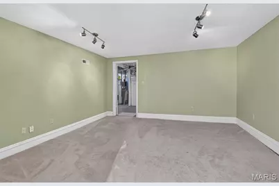 1901 McCausland Avenue, Saint Louis, MO 63117 - Photo 25