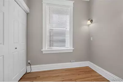 1901 McCausland Avenue, Saint Louis, MO 63117 - Photo 15