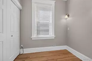 1901 McCausland Ave, Saint Louis, MO 63117 - Photo 15