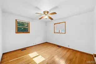 7 Valley Rd, Saint Charles, MO 63303 - Photo 27