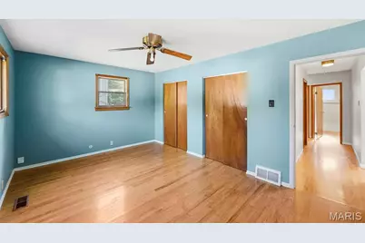 7 Valley Road, Saint Charles, MO 63303 - Photo 23