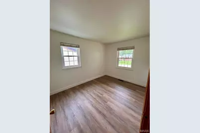 7374 Tannoia Drive, Hazelwood, MO 63042 - Photo 13