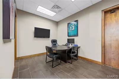 9084 Veterans Memorial Parkway, O'Fallon, MO 63366 - Photo 27