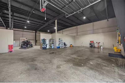 9084 Veterans Memorial Parkway, O'Fallon, MO 63366 - Photo 35