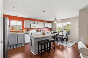 422 Bramblett Hills, O'Fallon, MO 63366 - Photo 7