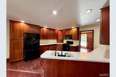 111 Westview, Palmyra, MO 63461 - Photo 5