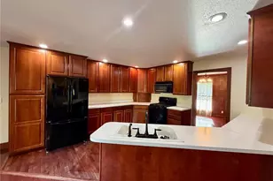 111 Westview, Palmyra, MO 63461 - Photo 5