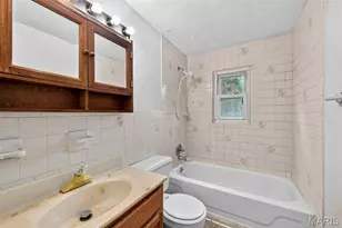 8 S Dianne Dr, Saint Peters, MO 63376 - Photo 15