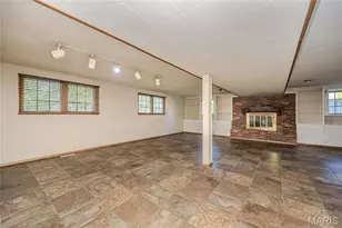 12122 Regency Dr, Saint Louis, MO 63128 - Photo 33
