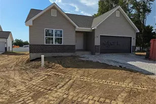 37 Millwell, Maryland Heights, MO 63043 - Photo 3