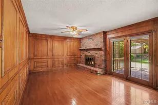 9311 Cinnabar Dr, Unincorporated, MO 63126 - Photo 11