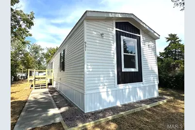 931 Market Street, Truesdale, MO 63380 - Photo 1