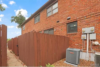 7965 Royal Arms Court, Crestwood, MO 63123 - Photo 25