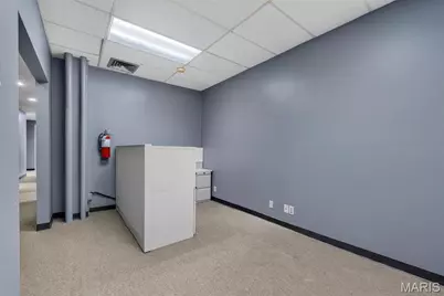 9109 Watson Road, Crestwood, MO 63126 - Photo 31