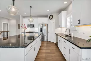 144 Columbia Mdws Ln, O'Fallon, MO 63366 - Photo 3