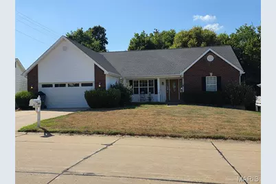 3949 Cambridge Crossing Drive, Saint Charles, MO 63304 - Photo 1