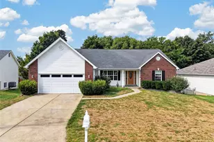 3949 Cambridge Crossing Dr, Saint Charles, MO 63304 - Photo 1