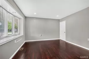 2715 Kelsey Ct, Saint Charles, MO 63301 - Photo 17