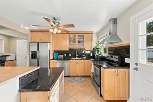 9132 Clydesdale Dr, Saint Louis, MO 63126 - Photo 13