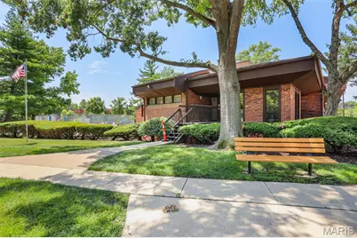514 Coeur De Royale Drive #205, Creve Coeur, MO 63141 - Photo 17