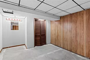 11070 Easy St, Saint Ann, MO 63074 - Photo 27