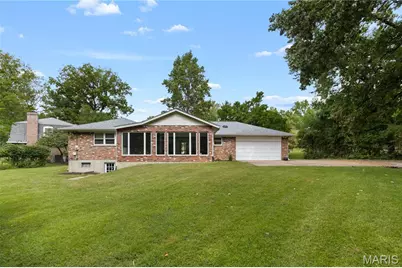 11070 Easy Street, Saint Ann, MO 63074 - Photo 5
