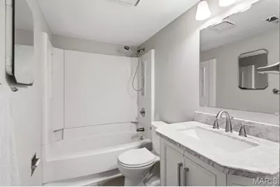 1630 Thrush Terrace #1630, Brentwood, MO 63144 - Photo 15