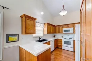 5 Aken Ct, Saint Peters, MO 63376 - Photo 17