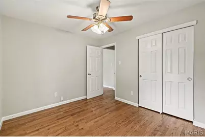 12115 Wensley Road, Florissant, MO 63033 - Photo 13