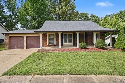 12115 Wensley Road, Florissant, MO 63033 - Photo 1