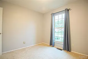 5185 Bryncastle Pl, Unincorporated, MO 63128 - Photo 15