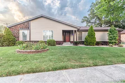 5185 Bryncastle Place, Unincorporated, MO 63128 - Photo 1