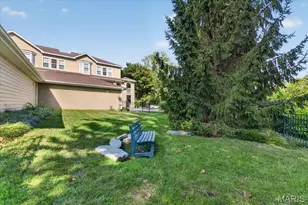 2630 Mcknight Crossing Ct, Saint Louis, MO 63124 - Photo 25