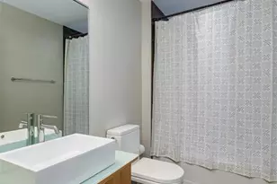 9 N Euclid Ave, Saint Louis, MO 63108 - Photo 17